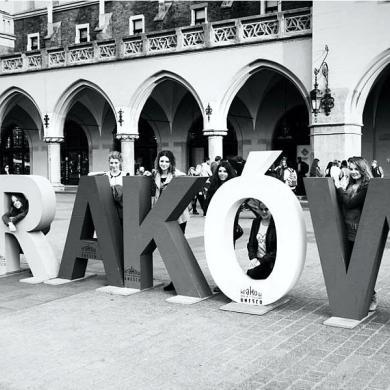 casa-hollywood-i-inne-miasta-18